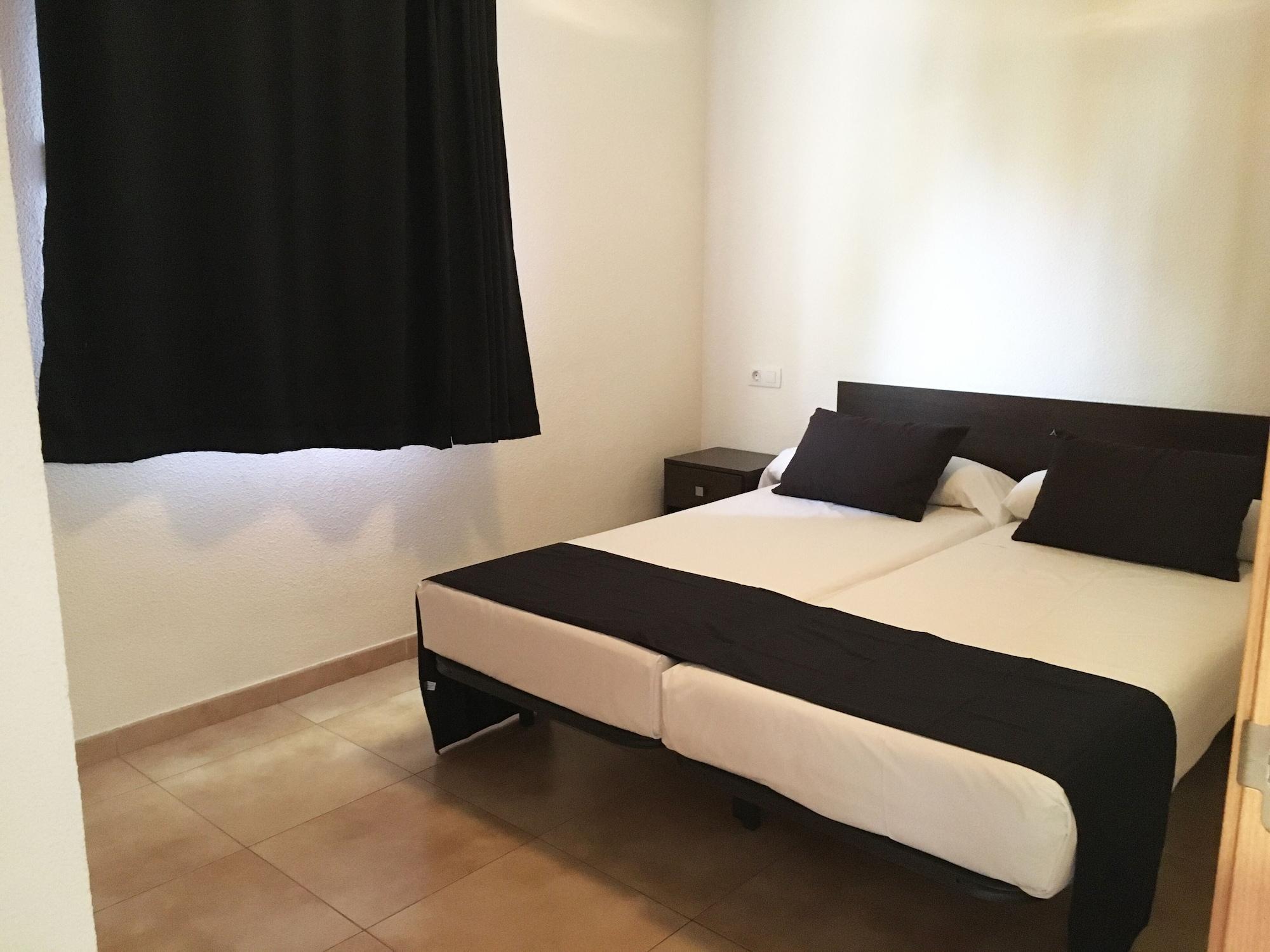 Apartamentos Dona Carmen 3000 奥罗佩萨德尔马 外观 照片