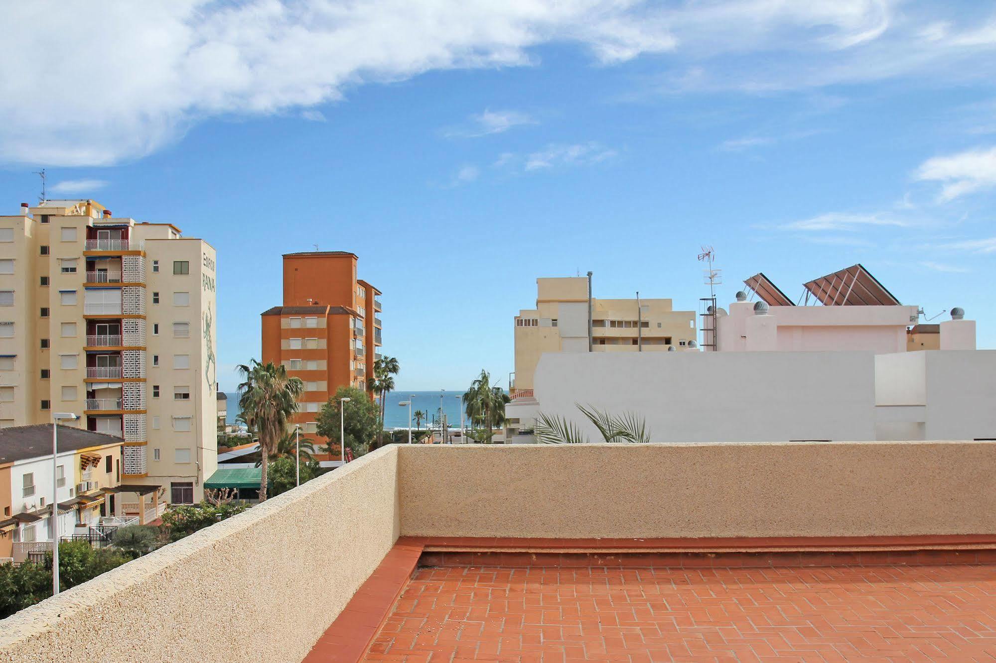 Apartamentos Dona Carmen 3000 奥罗佩萨德尔马 外观 照片