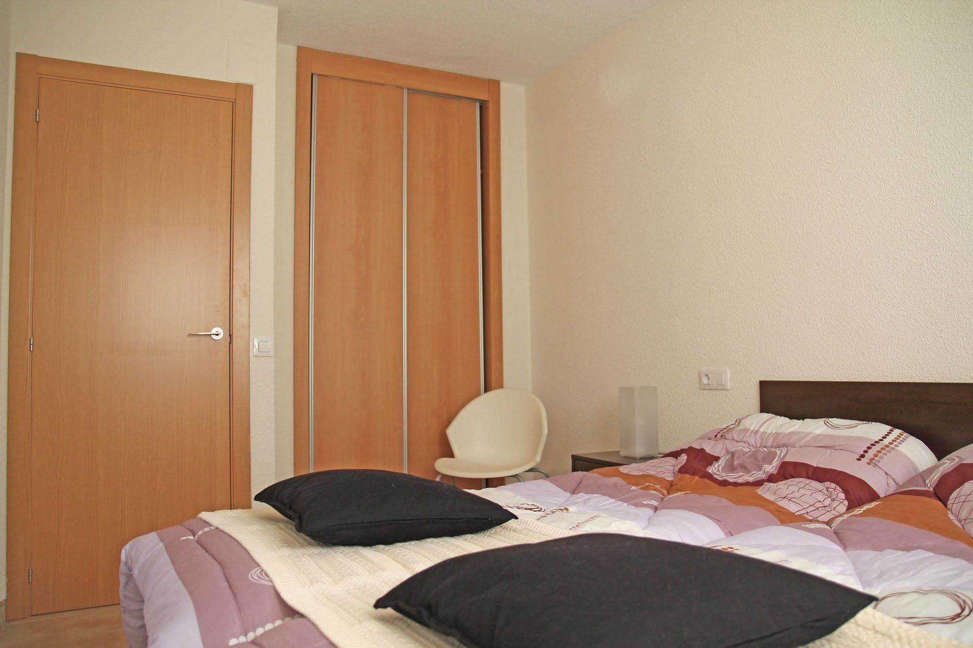 Apartamentos Dona Carmen 3000 奥罗佩萨德尔马 外观 照片