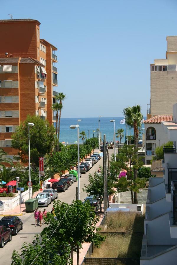 Apartamentos Dona Carmen 3000 奥罗佩萨德尔马 外观 照片
