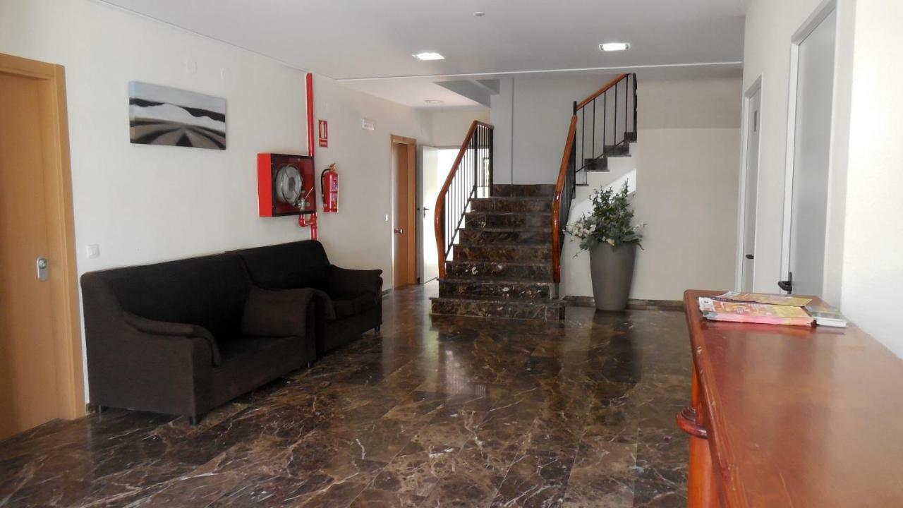 Apartamentos Dona Carmen 3000 奥罗佩萨德尔马 外观 照片