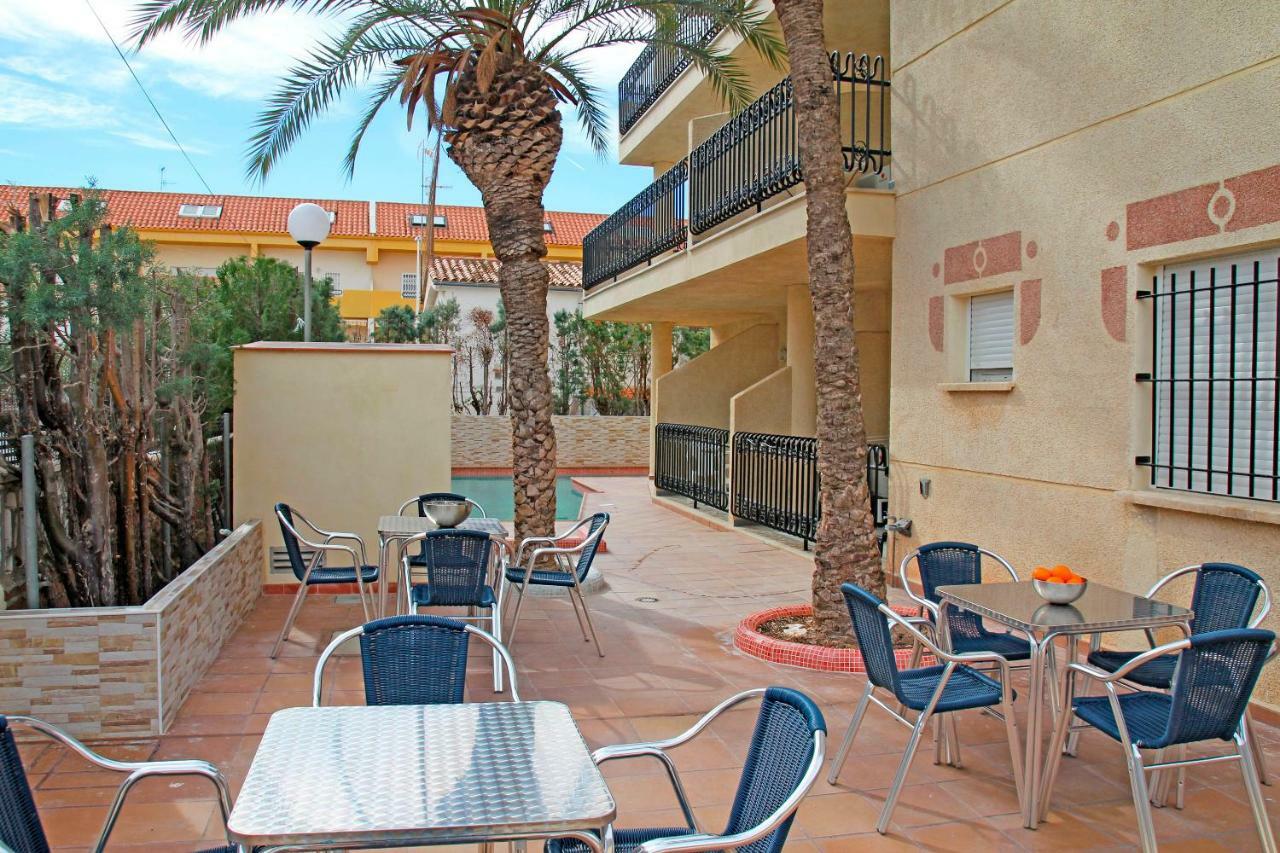 Apartamentos Dona Carmen 3000 奥罗佩萨德尔马 外观 照片