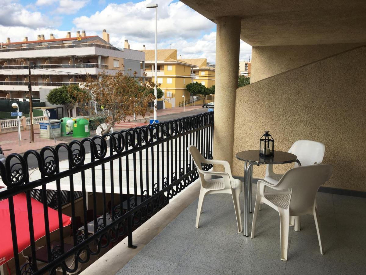 Apartamentos Dona Carmen 3000 奥罗佩萨德尔马 外观 照片